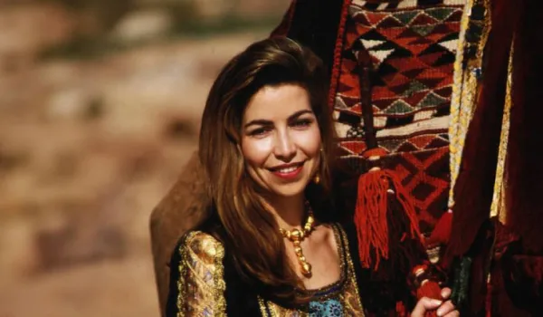 Arab Woman Distinguished Award in Healthcare